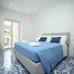 Sweet Holidays Nocleg ze śniadaniem 4*